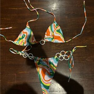 Colorful cheeky bikini set